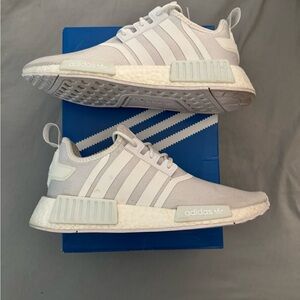 adidas NMD R1 Cloud White Primeblue Size 10 Women Boost Athletic Sneakers GX831
